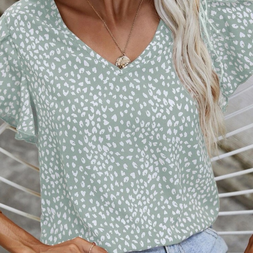 Spring blouse top - Picture 3 of 6